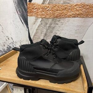 Ugg Neumel X Waterproof Boots (Size 8) Winter Snow Rain Black Ankle NEW Shoes
